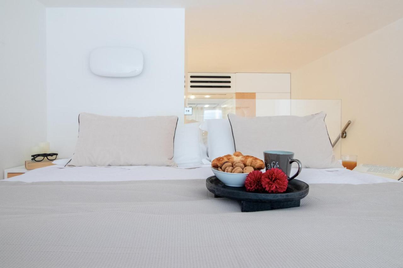 Wanderlust By Portofinohomes